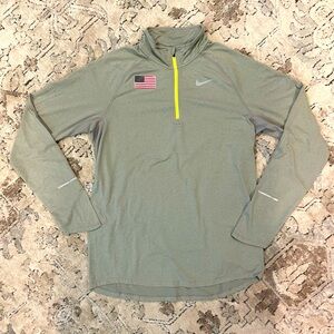 Men’s Nike Team USA Olympic Element 1/4 zip, size medium